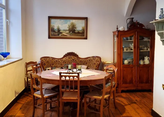 Alte Herrenhaus Auf Dem Bio-bauernhof 度假居 凯沃拉尔